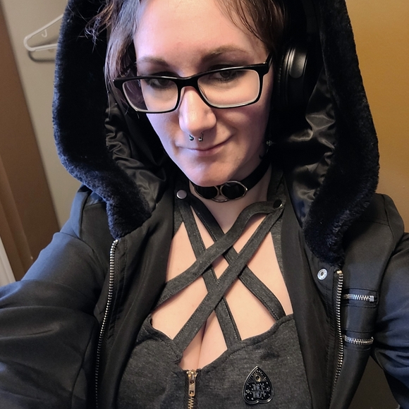 Meet your Posher, Xandine - Picture 10 of 11